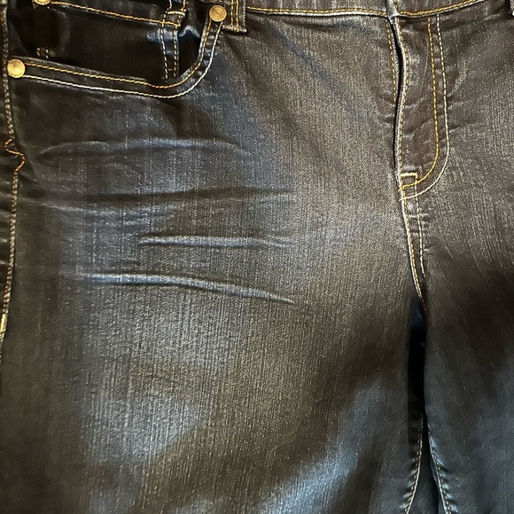 Torrid Dark Indigo Straight Leg capris - Picture 3 of 5